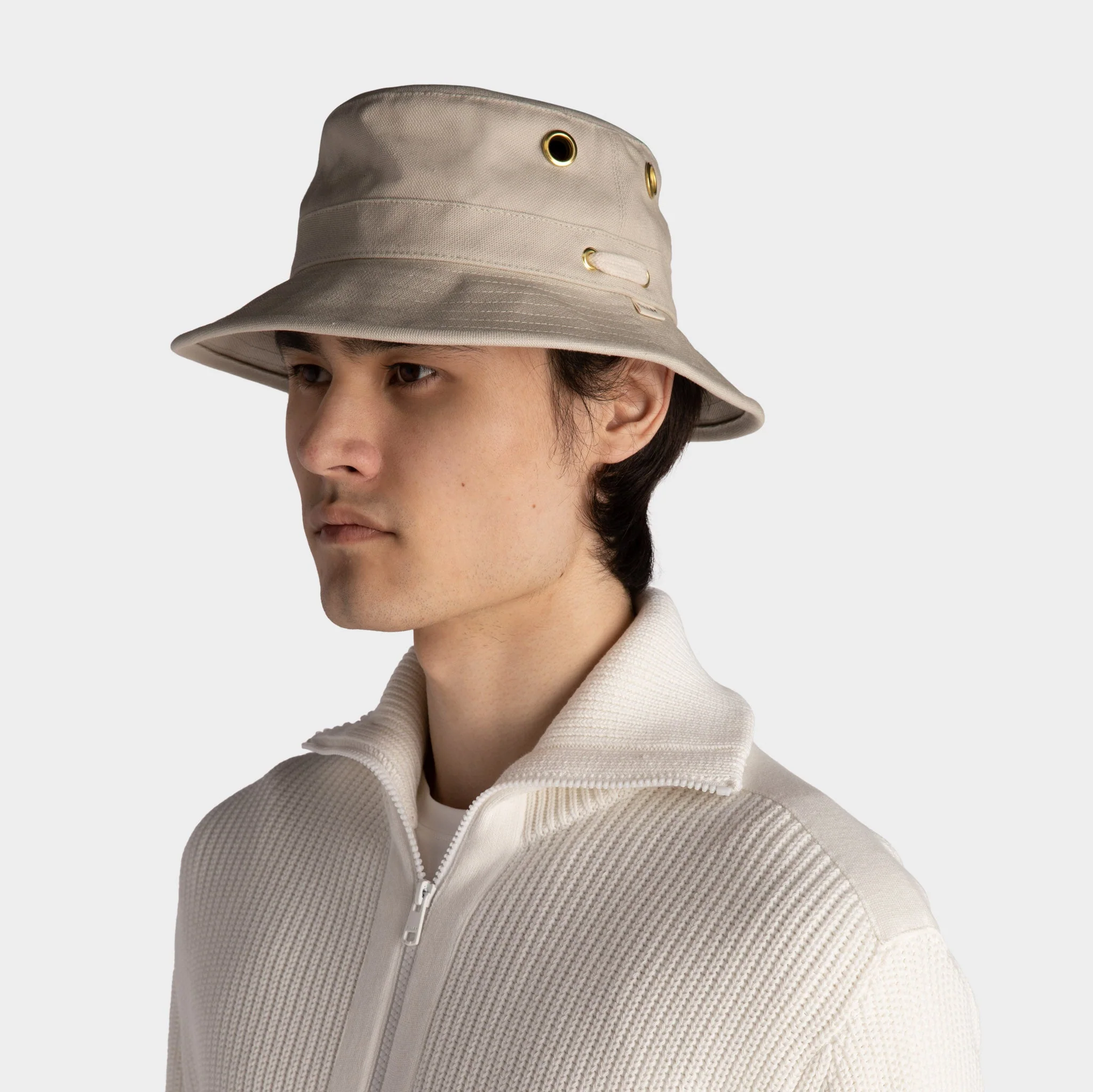 T1 Iconic Bucket Hat - Image 59