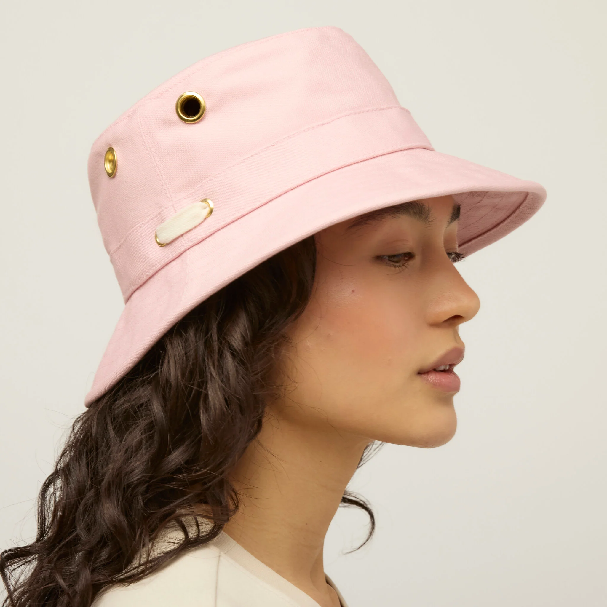 T1 Iconic Bucket Hat - Image 75